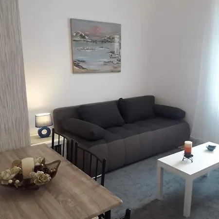 Central Flat Daire Rhodes City