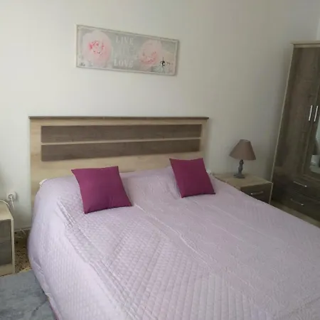 Central Flat Apartment *