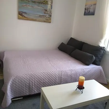 Central Flat * Rhodes City